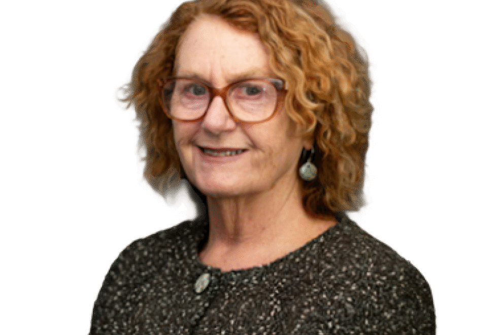 A headshot of Linda Hundertmark