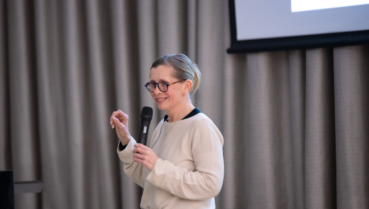 A speaker at the HomePlace Family Forum to discuss NDIS changes